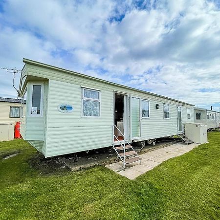 Hotel 8 Berth Caravan For Hire At Heacham Holiday Park In Norfolk Ref 21024F Esterno foto