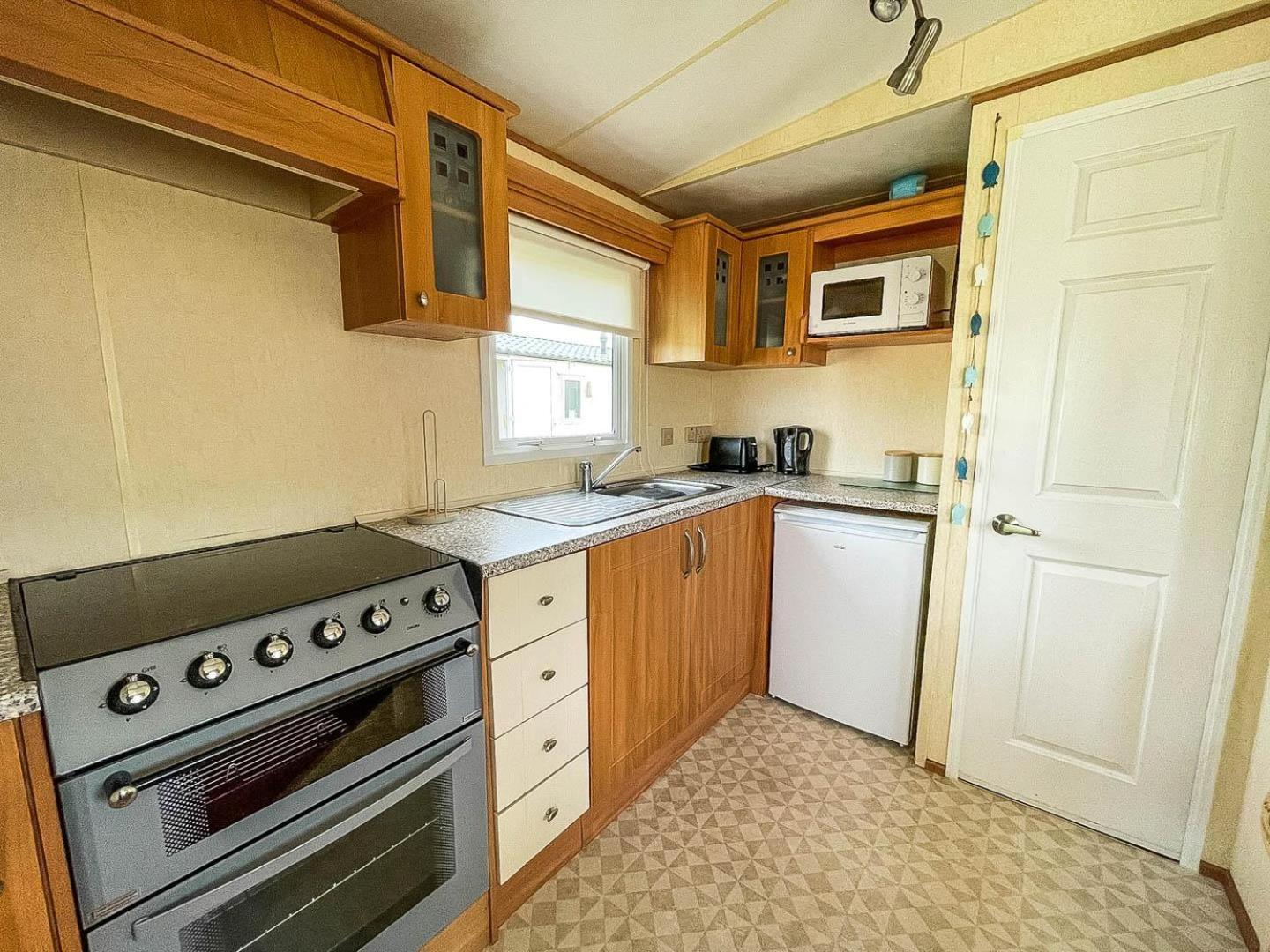 Hotel 8 Berth Caravan For Hire At Heacham Holiday Park In Norfolk Ref 21024F Esterno foto