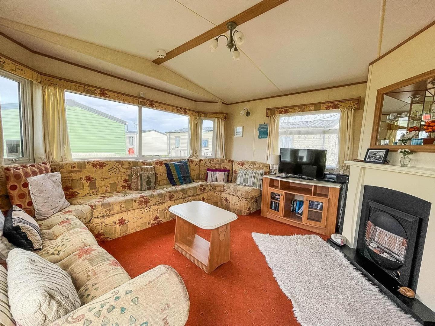 Hotel 8 Berth Caravan For Hire At Heacham Holiday Park In Norfolk Ref 21024F Esterno foto