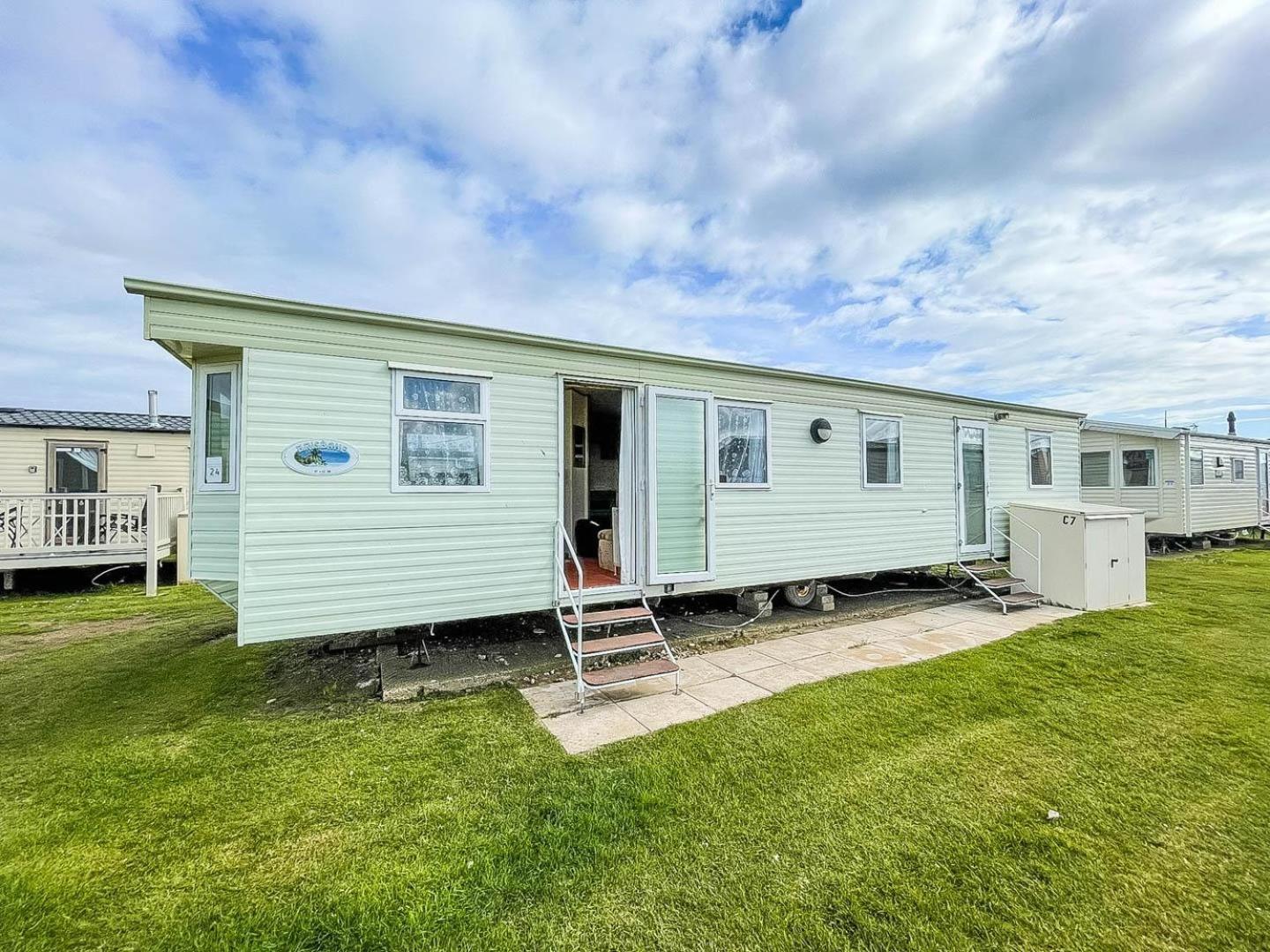 Hotel 8 Berth Caravan For Hire At Heacham Holiday Park In Norfolk Ref 21024F Esterno foto